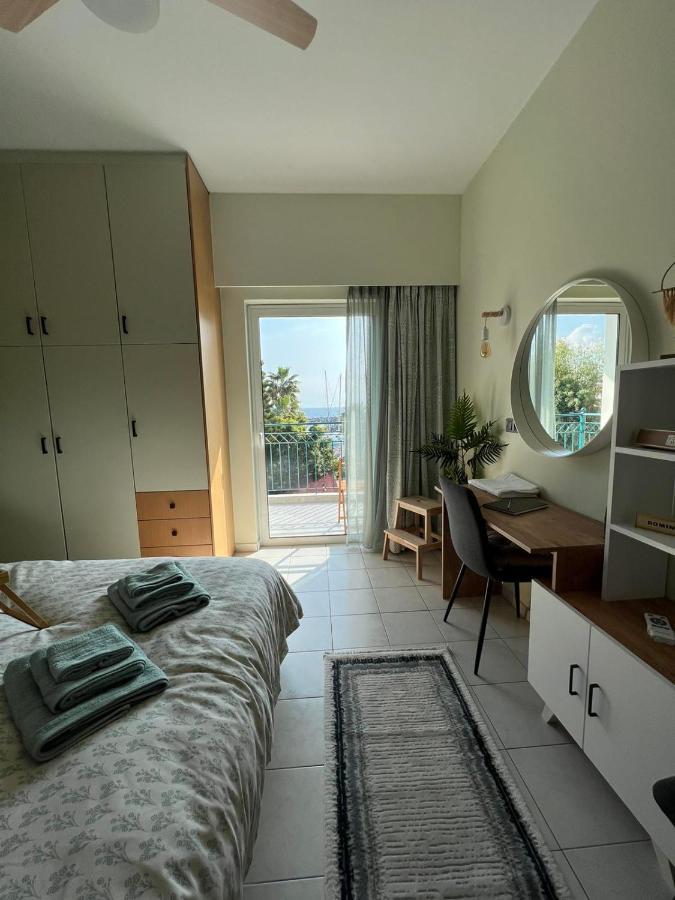 Apartment ιlianna's B4 - Marina,